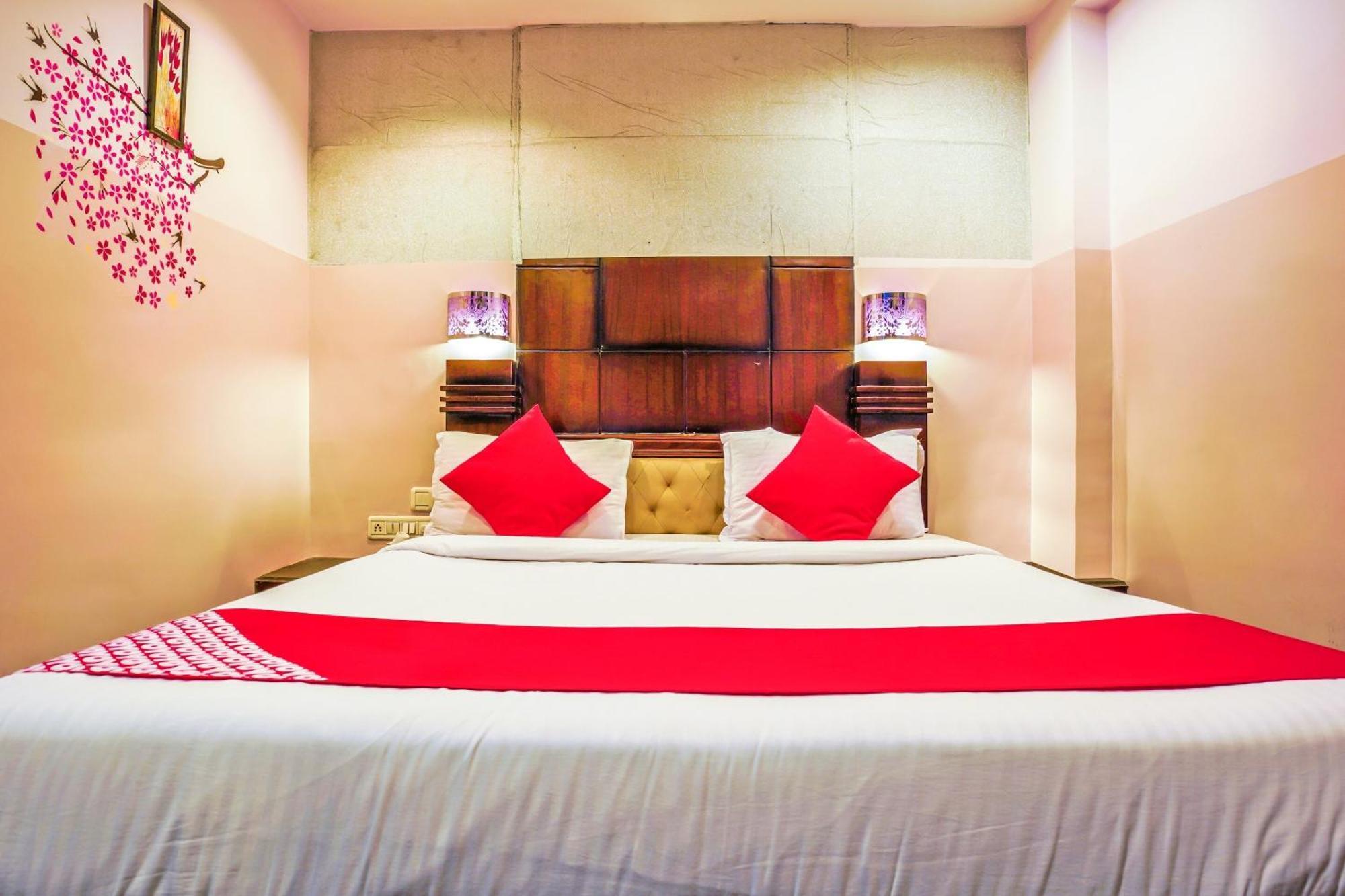 Hanvi Inn ハイデラバード エクステリア 写真